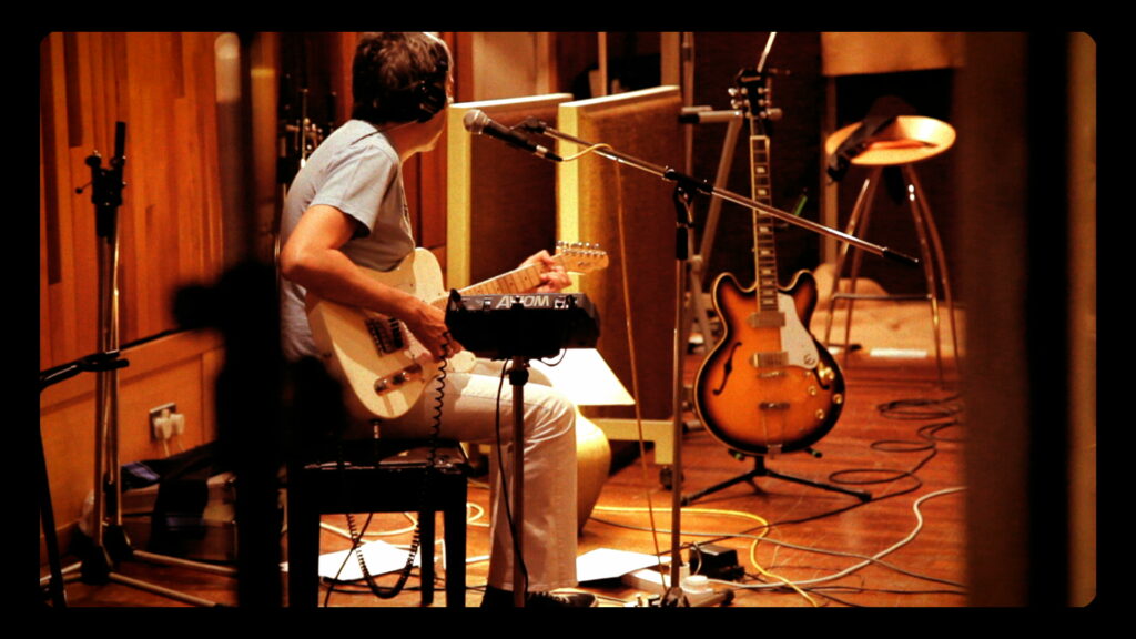 Imagen destacada de noticia: COOPER: Je Ne Sais Pop -Internet Tour- octavo día "La Señal"